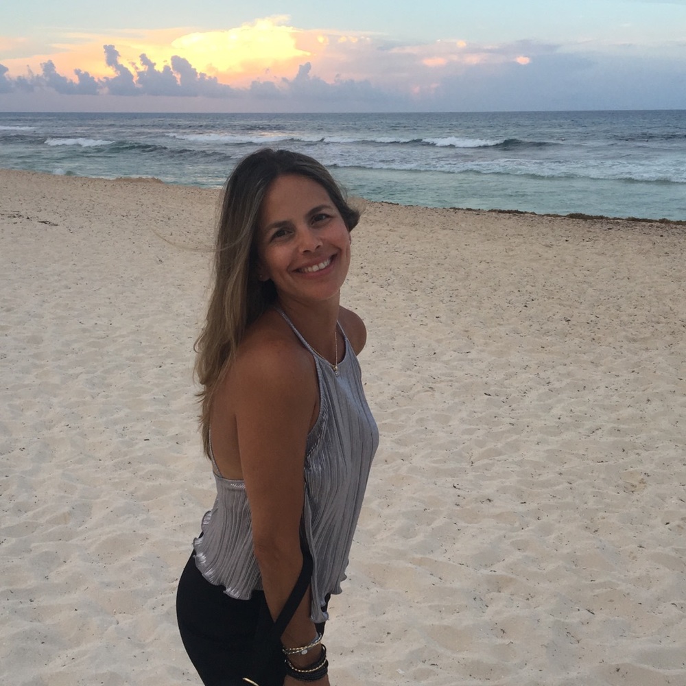 Meet your Posher, Lina